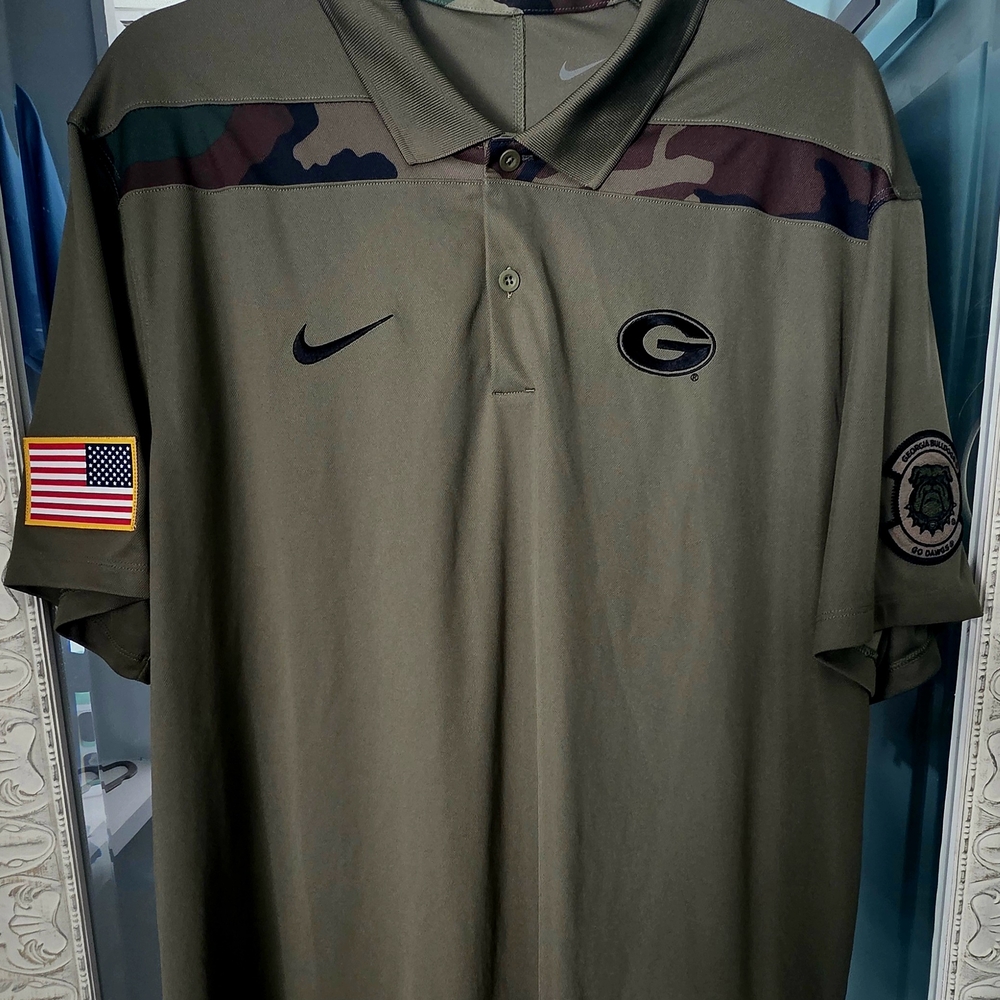 Nike Green Polo Shirt with Camouflage Accents